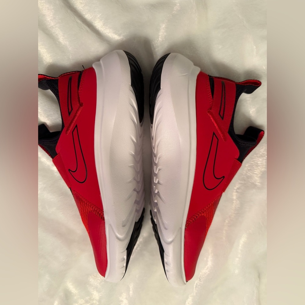 Nike Red and Black Athletic Slip-Ons - Picture 10 of 11